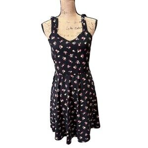 French Gray Dress Womens Size L Black Floral Fit & Flare  Sleeveless Festival